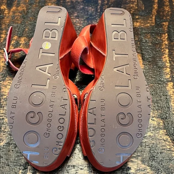 Chocolat Blu Open-Toe Wedge Sandals size 7 - Picture 2 of 5